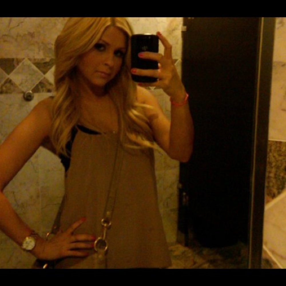 Meet your Posher, Brandi